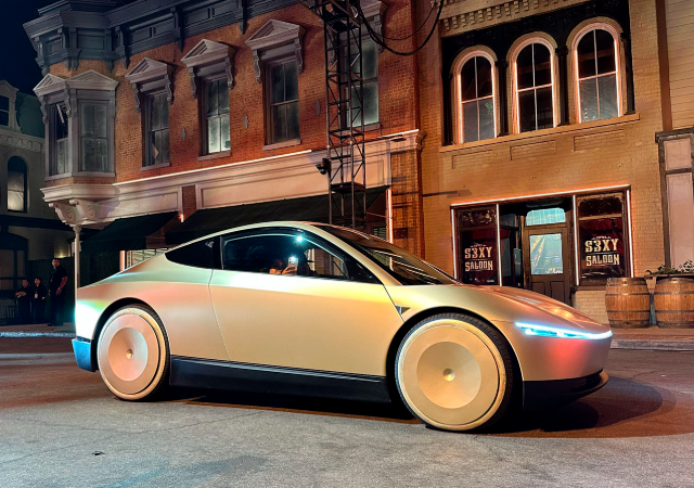 Скорое появление Tesla Cybercab