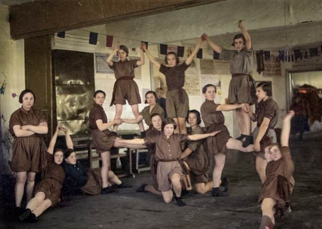 Рождение эпохи: каким было первое десятилетие СССР ссср, 1920-е, история, фотографии, ретро, нэп, ленин, повседневность, советский союз, культура, индустриализация, крестьяне, рабочие, этнография