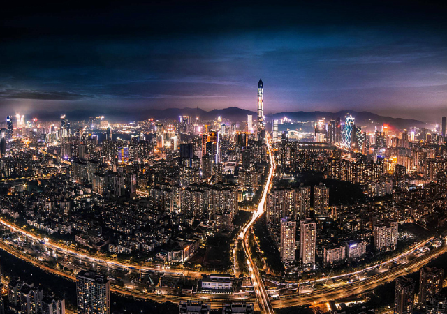 Как звучит город, в котором почти все машины на электричестве