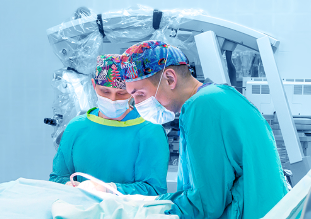 Невероятные навыки нейрохирургов