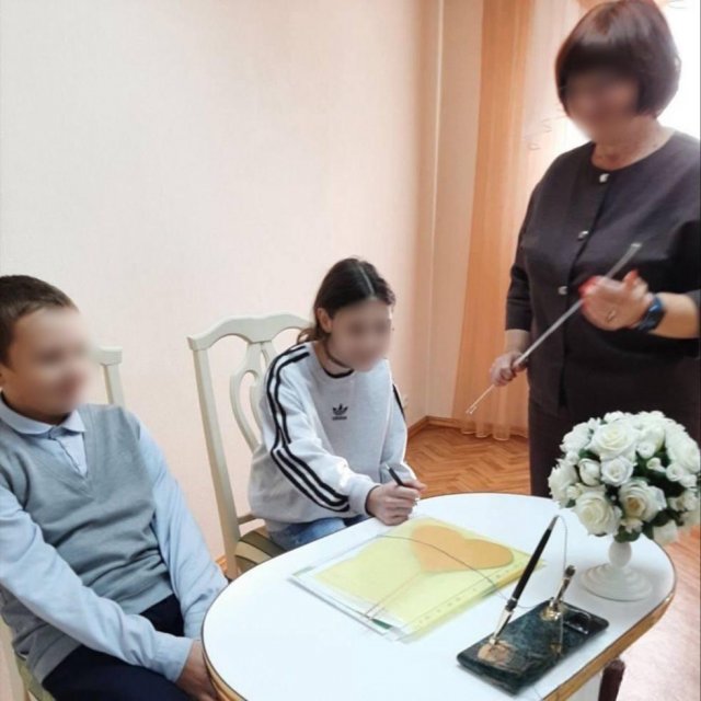Детские свадьбы начали проводить в России