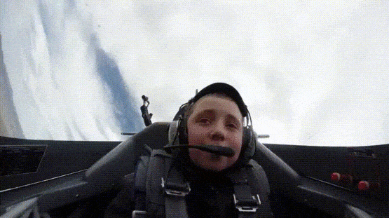 Смешное выступление на сцене