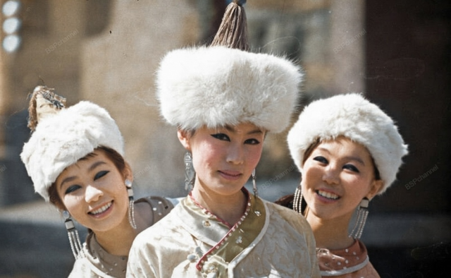 Артистки ансамбля народного танца, 1970-е.