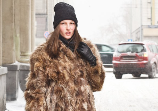 Урсула Ким показала, что ее бабушка поддерживает ее