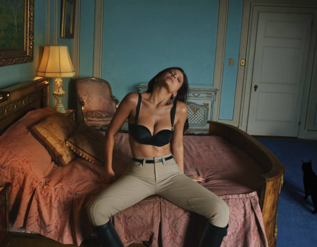 Кайли Дженнер в фотосессии для Vanity Fair, кадр 10