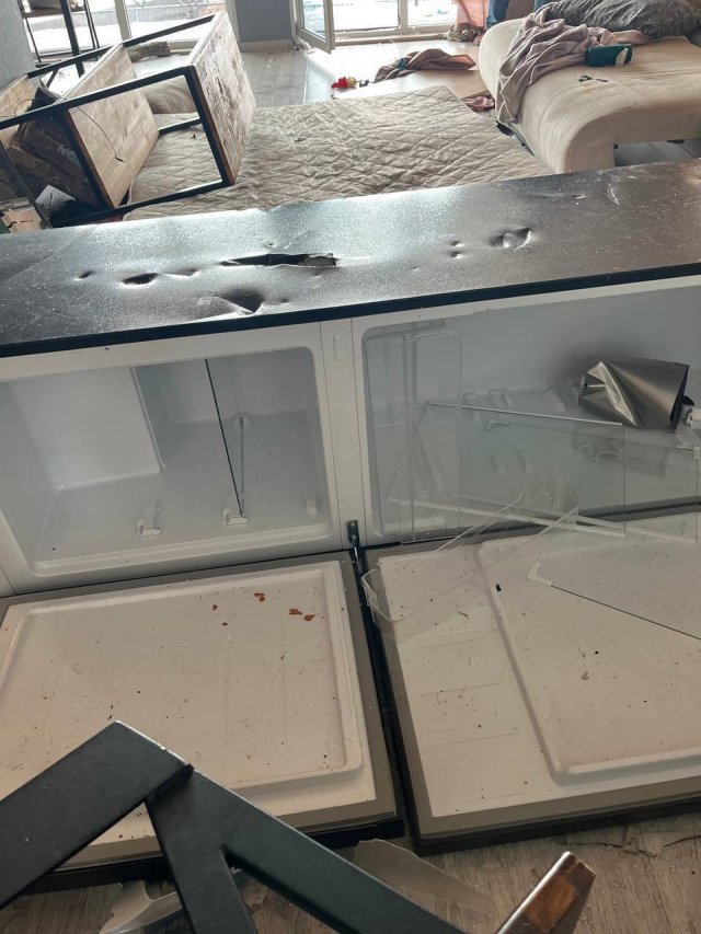 В Тольятти толпа подростков разнесла дом, снятый на ночь