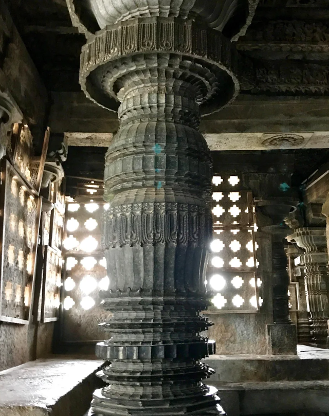 Индийская архитектура Хойсала