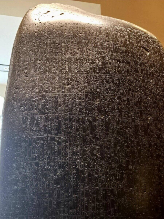 Подборка древних объектов, которые ломают наши представления о мастерах прошлого