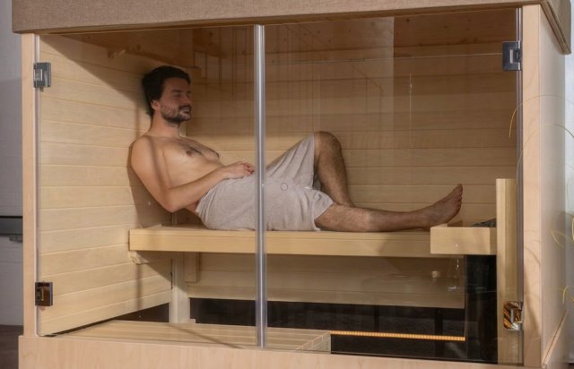 Немецкая компания Suda выпустила домашнюю сауну, которая превращается в диван