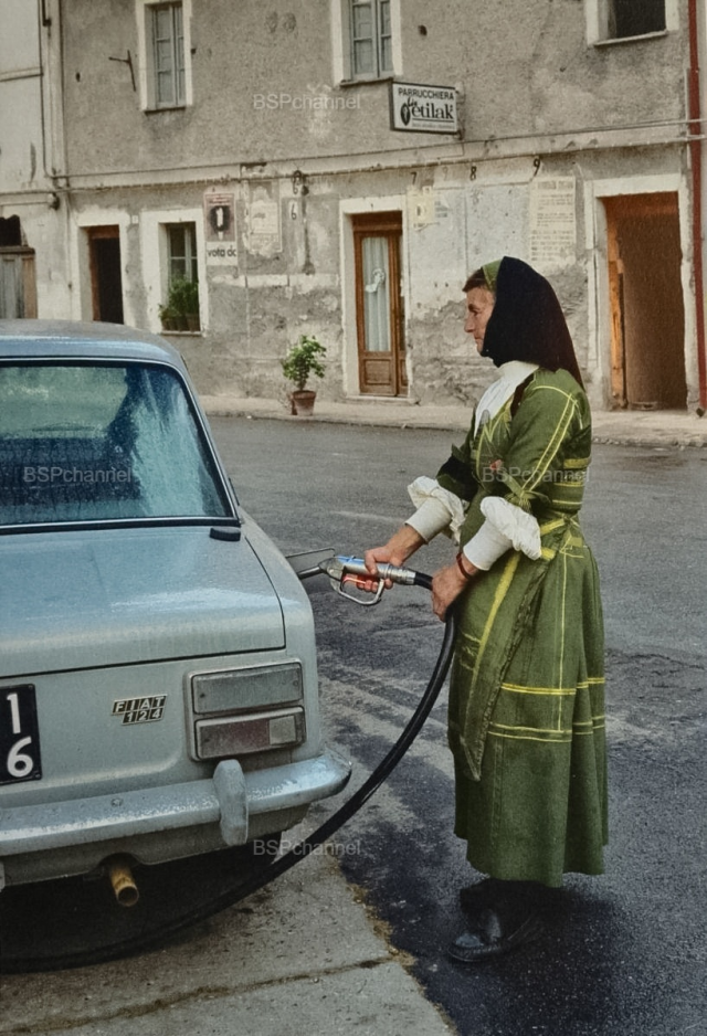 Автозаправка, Сардиния, 1970-е. Автозаправка, Сардиния, 1970-е.
