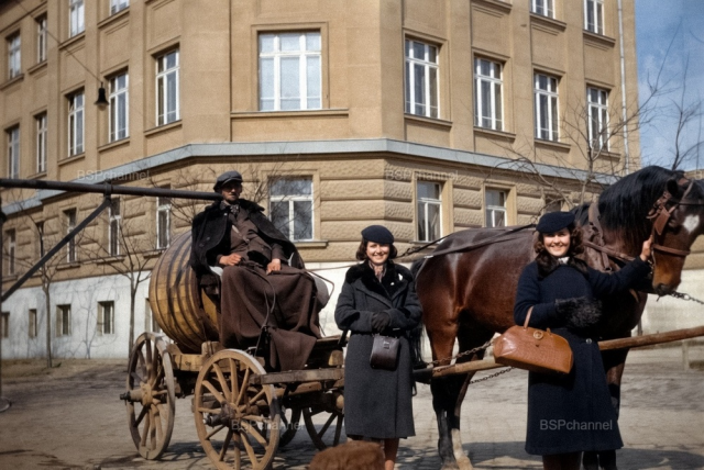Кечкемет, Венгрия, 1935 год. Кечкемет, Венгрия, 1935 год.