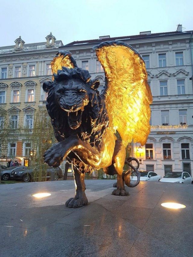 Подборка картинок. Вечерний выпуск - 15.04.2026