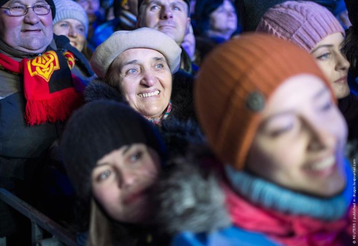 Новый год на Майдане 2014 (13 фото + видео)
