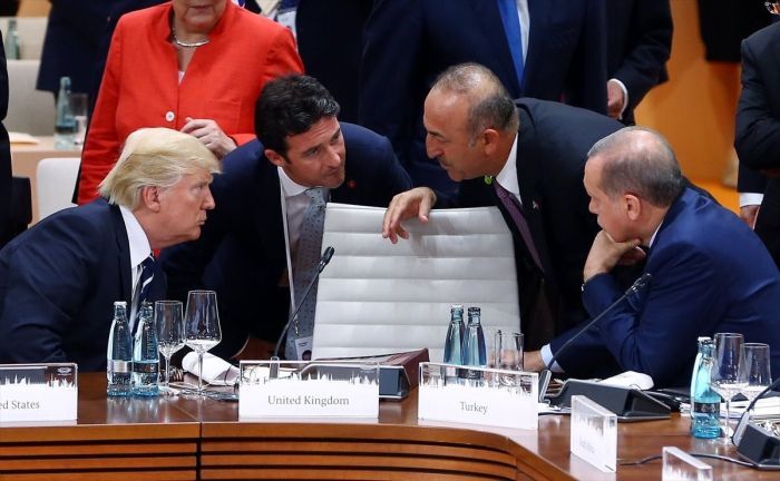 Фото с Путиным в окружении лидеров других стран на саммите G20 оказалось фейком (2 фото)