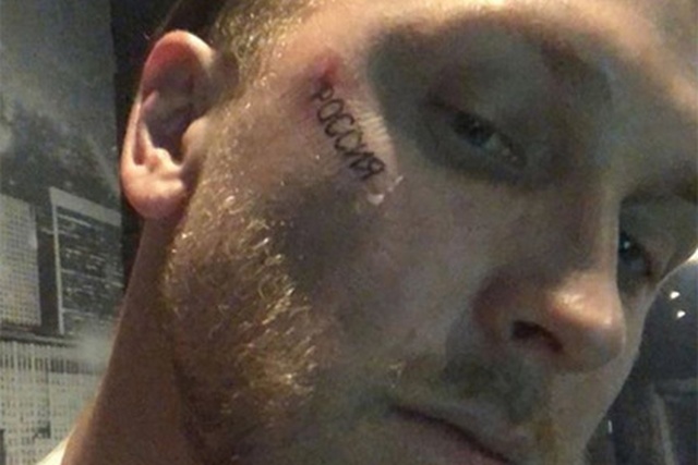Рэпер T-killah сделал на спор тату на лице после победы сборной России