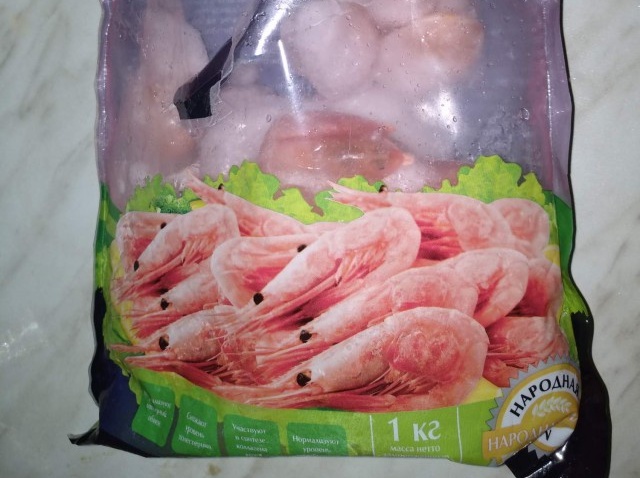 Замороженные креветки в упаковке из магазина (5 фото)