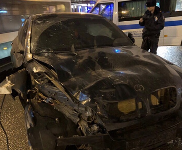 Страшная авария на Невском проспекте в центре Санкт-Петербурга (2 фото + 2 видео)