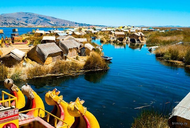 Плавучие острова Урос на озере Титикака (10 фото)
