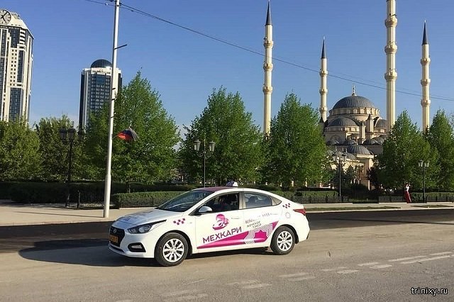 В Чечне начало работу такси для женщин