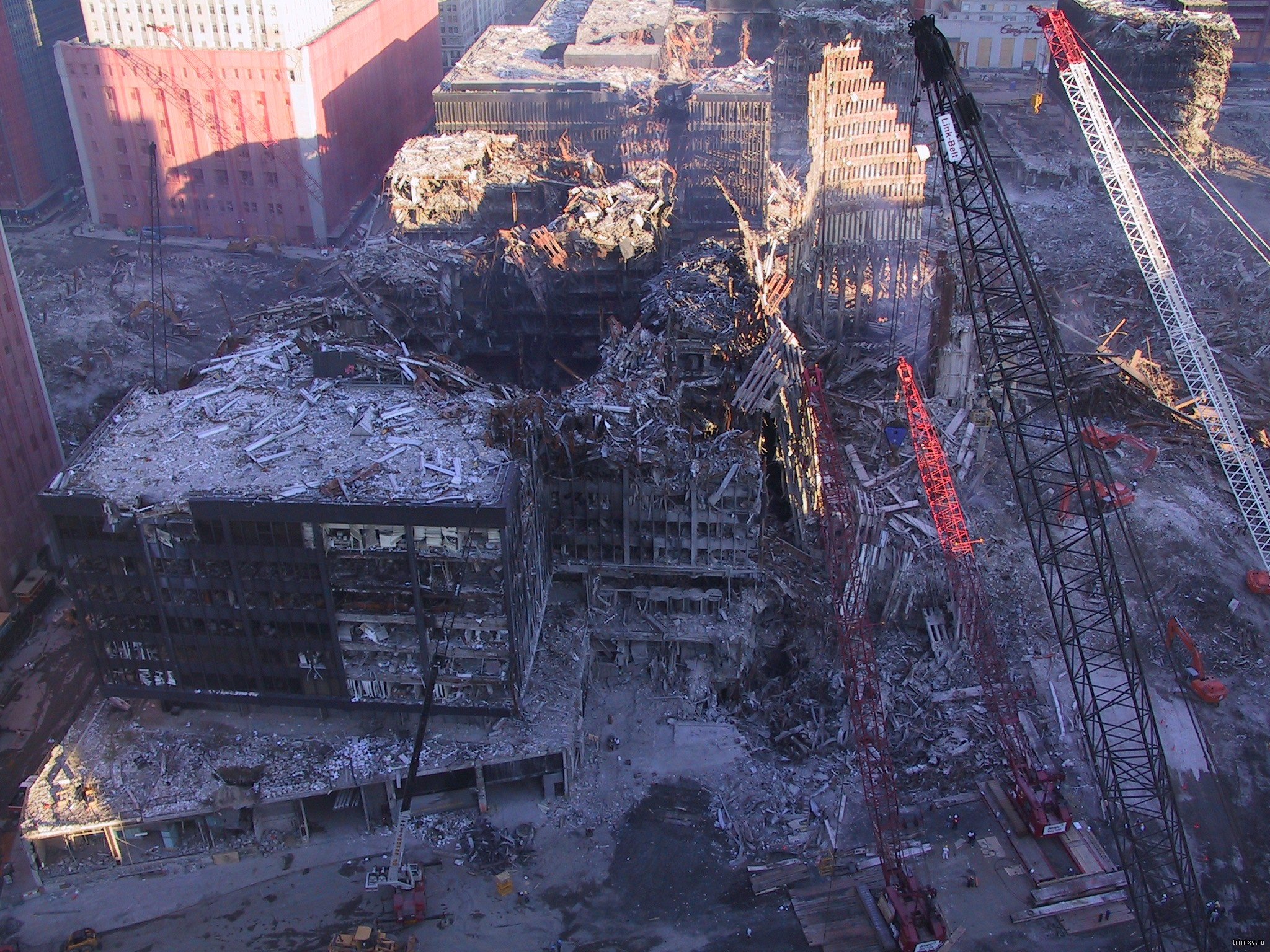 Теракты 11 сентября 2001 года организация. Башни Близнецы 11 сентября. Разрушенные башни Близнецы 11 сентября.