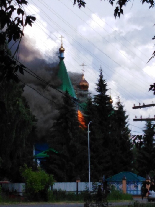 Сгорел Свято-Казанский Чимеевский мужской монастырь (5 фото + видео)