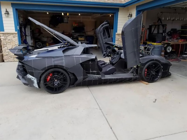 Lamborghini Aventador, распечатанный на 3D-принтере (18 фото)