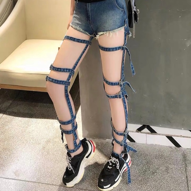 Модные джинсы (2 фото)