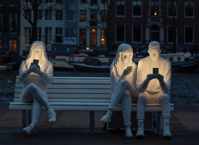 Современное искусство на улицах Амстердама (7 фото)