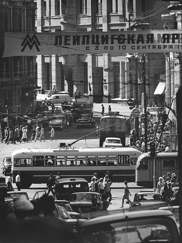 Москва 60-80 годов глазами знаменитого фотографа Михаила Дашевского (29 фото)