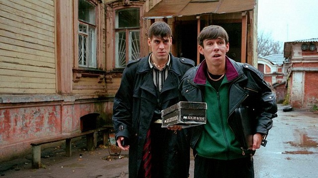 Список самых популярных российских фильмов XXI века (16 фото) Список самых популярных российских фильмов XXI века (16 фото)