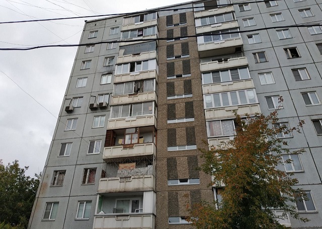 Мужчина из Красноярска хотел прочистить мусоропровод и чуть не взорвал весь дом  (9 фото + видео)