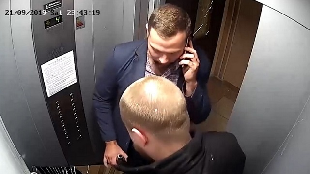 В Воронеже вандалы разгромили лифт, а затем подрались друг с другом