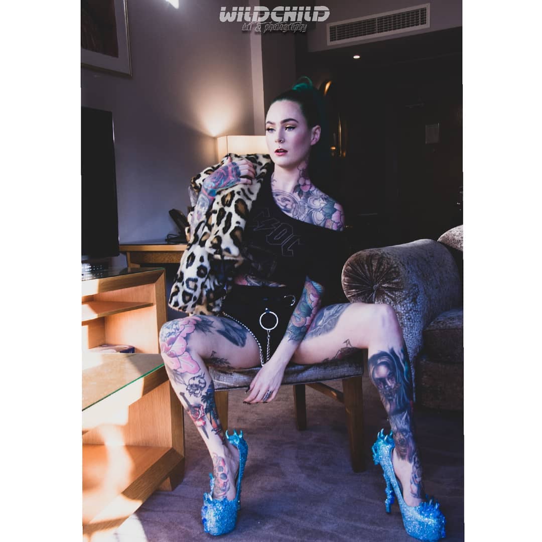 Сара Грей из Австралии – самый татуированный врач в мире (20 фото)