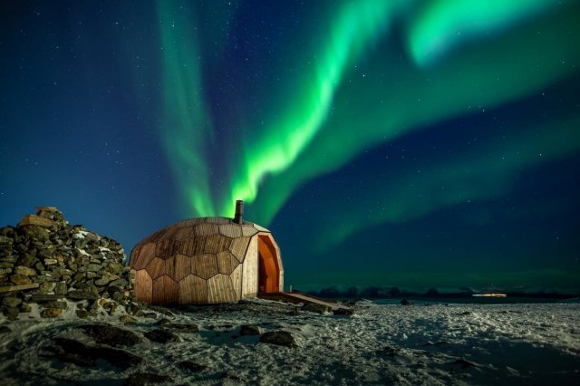 Минимализм и потрясающие виды: туристический домик в Норвегии (19 фото)