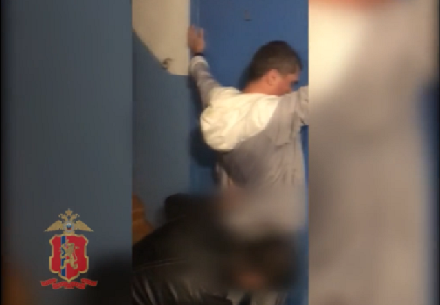 В Красноярске сына судьи и его друга задержали за смертельную драку (2 фото + видео)