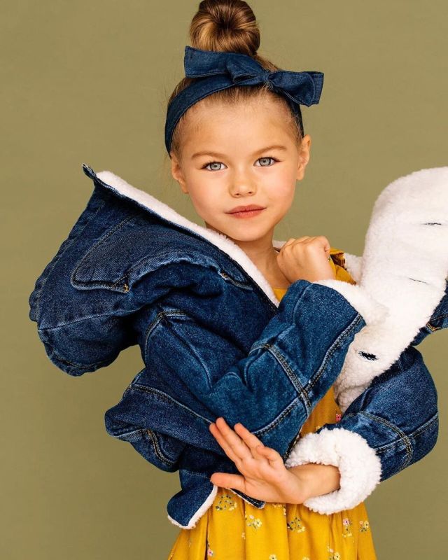 Алина Якупова - девочка, которую называют "самым красивым ребенком в мире" (15 фото)