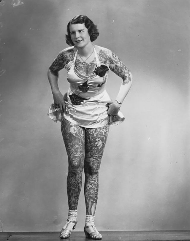 Бетти Бродбент - самая татуированная женщина ХХ века (9 фото)