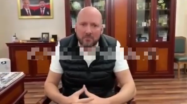 Иностранного блогера заставили извиняться перед Чечней
