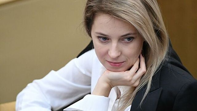 Наталья Поклонская пожаловалась на то, что в политические российские ток-шоу зовут "клоунов"