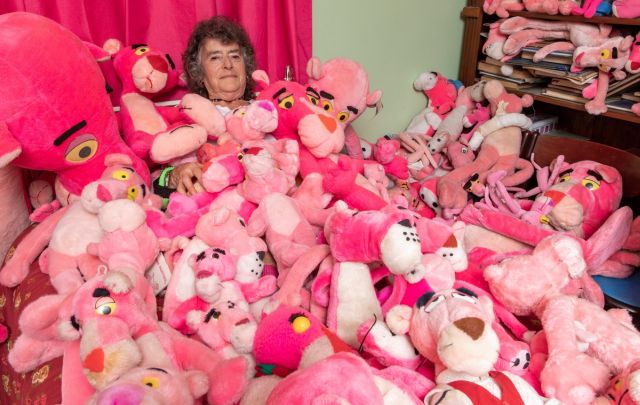 Жизнь в розовом цвете: пенсионерка из Англии и ее необычное хобби (5 фото)