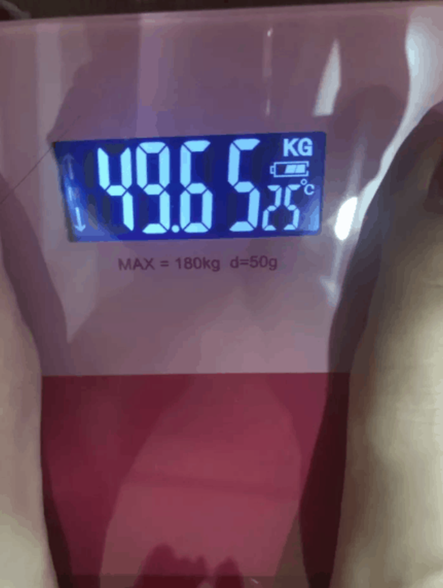 Девушка три месяца питалась в McDonald’s и похудела на 15 килограмм (5 фото)