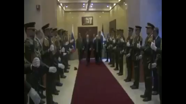 Владимир Путин покорил палестинцев на встрече с Махмудом Аббасом