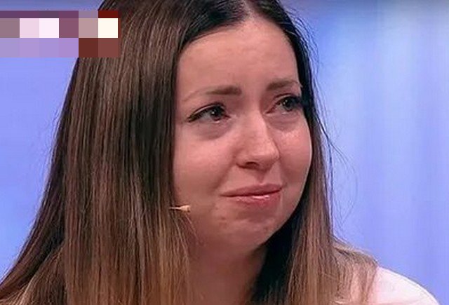 Екатерина Диденко плачет на шоу "Пусть говорят"