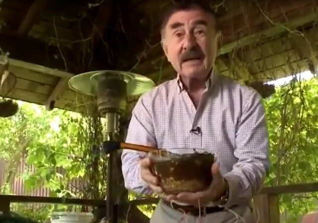 Леонид Каневский с окрошкой