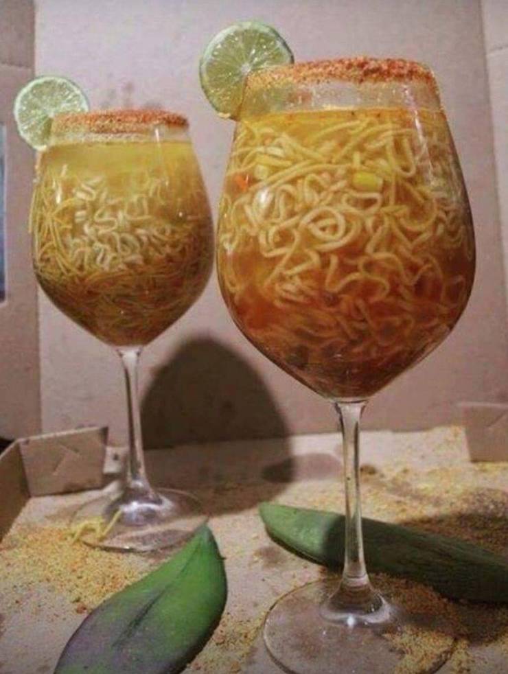 Доширак в бокалах