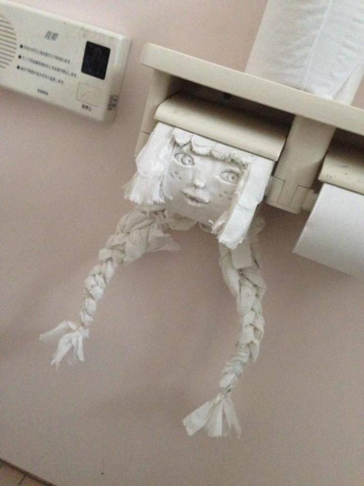 Искусство из туалетной бумаги