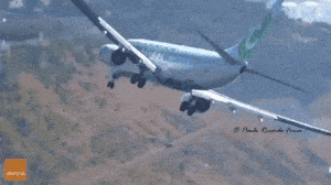 Приземление самолета при сильном боковом ветре