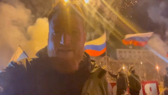 Реакция жителей Донецка после признания Россией ДНР и ЛНР