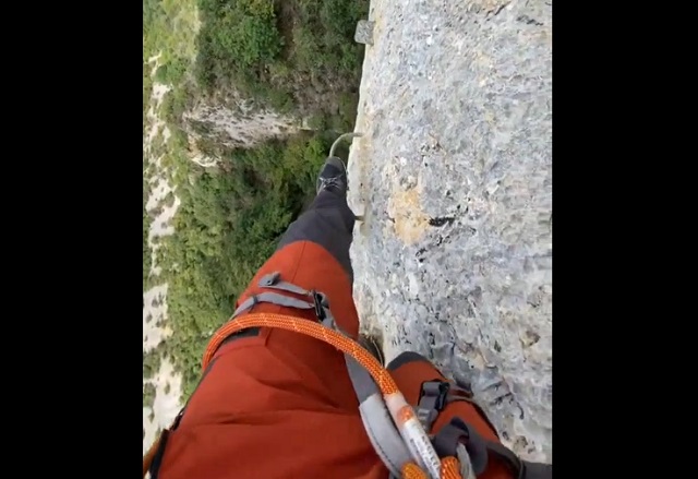 Пеший маршрут по скалам в Швейцарии