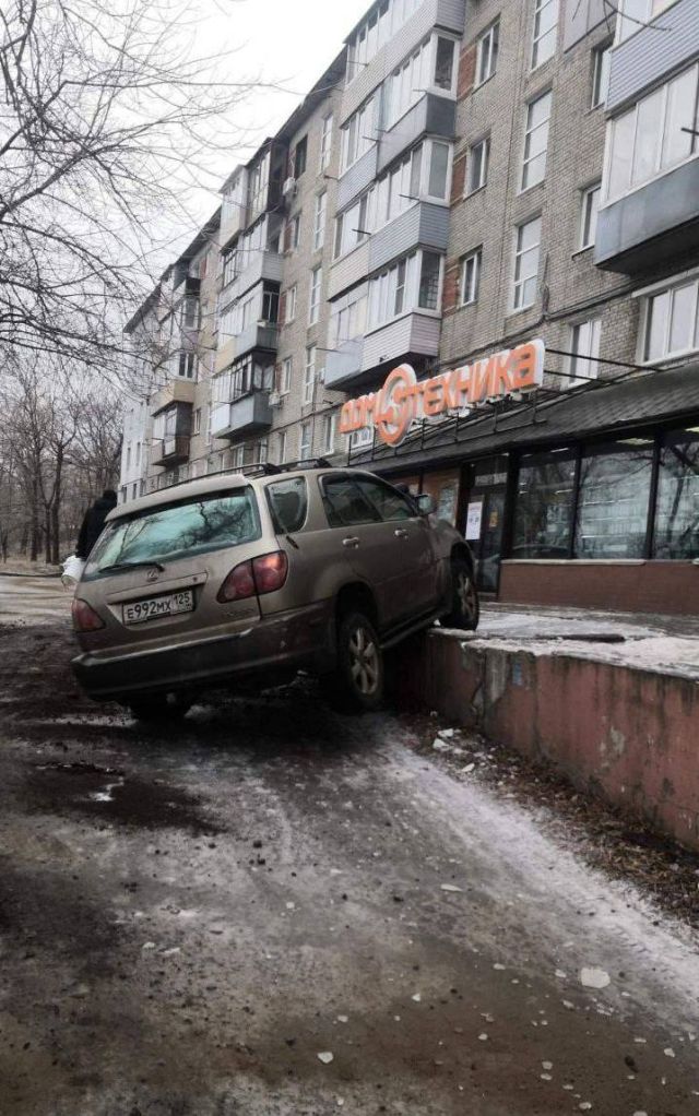 Во Владивостоке прошёл сильный ледяной дождь